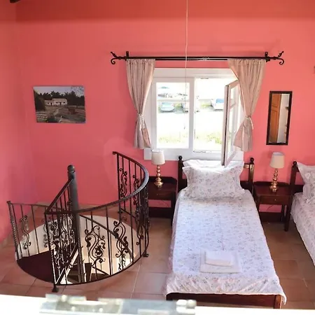 Private Akobara, 2km From Center Vila Corfu (city)