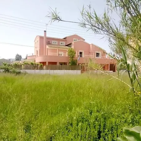 Private Akobara, 2km From Center Vila