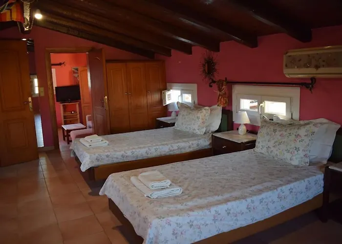 Villa Private Akobara, 2km From Center Korfu
