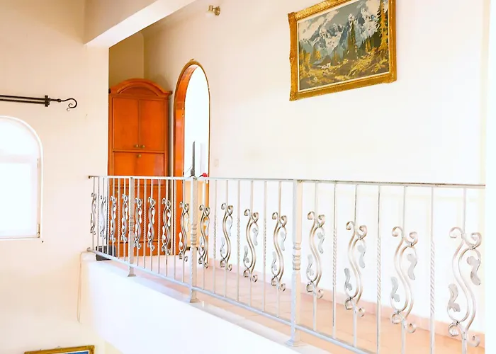 Private Akobara, 2km From Center * Corfu (city)