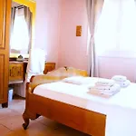 Private Akobara, 2km From Center Vila Corfu (city)