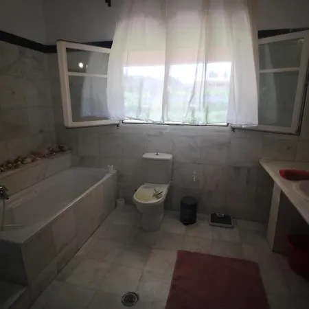 Private Akobara, 2km From Center * Corfu (city)
