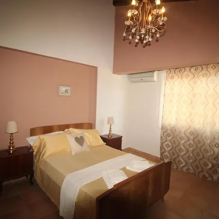 Private Akobara, 2km From Center Corfu (city)