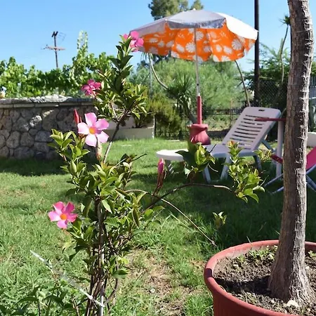 Vila Private Akobara, 2km From Center