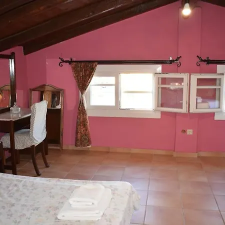 Villa Private Akobara, 2km From Center *