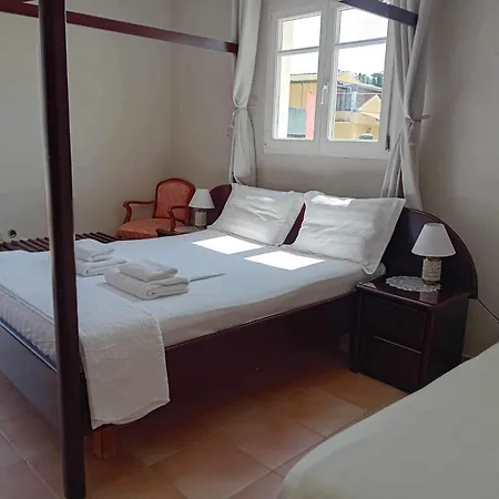 Vila Private Akobara, 2km From Center Corfu (city)