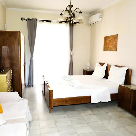 Private Akobara, 2km From Center * Corfu (city)
