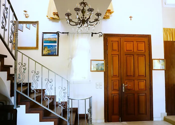 Private Akobara, 2km From Center Corfu (city)